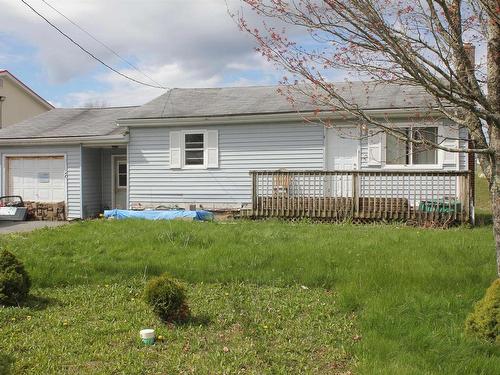 26 Highway 215, Shubenacadie, NS 