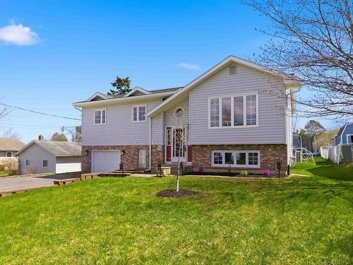 65 Astral Drive, Cole Harbour, NS 