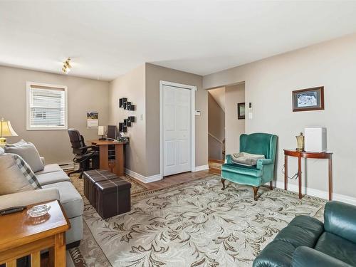 16 Theakston Avenue, Halifax, NS 