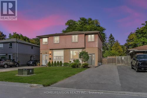 255 CEDAR AVENUE  Richmond Hill, ON L4C 2B3