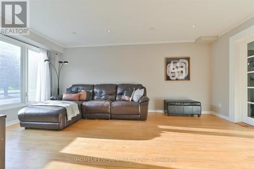 255 Cedar Avenue, Richmond Hill, ON - Indoor Photo Showing Dining Room