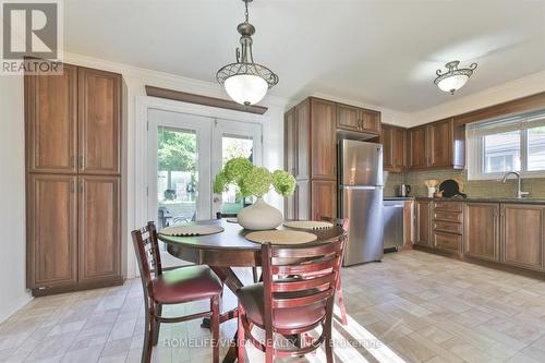 255 Cedar Avenue, Richmond Hill, ON - Indoor Photo Showing Dining Room