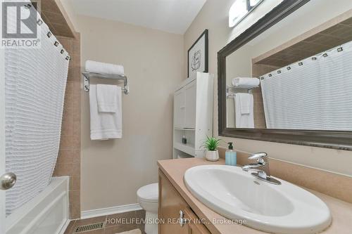 255 Cedar Avenue, Richmond Hill, ON - Indoor