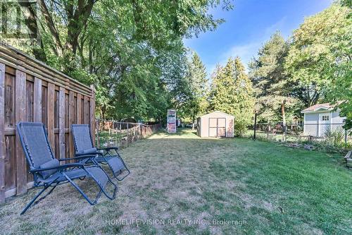 255 Cedar Avenue, Richmond Hill, ON - Outdoor