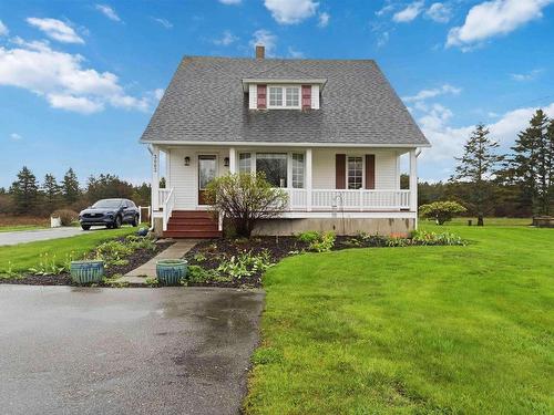 3662 Highway 1, St. Bernard, NS 