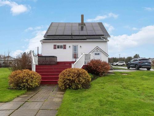 3662 Highway 1, St. Bernard, NS 
