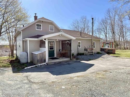 202 White Point Road, Liverpool, NS - Outdoor