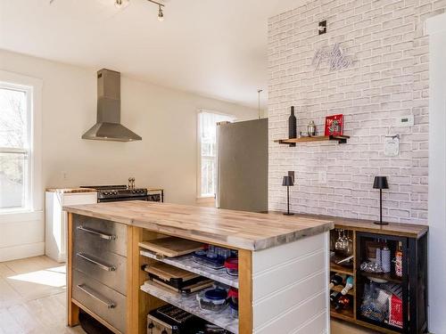 9640 Highway 8, Lequille, NS 