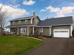 41 Governors Lane Stratford, PE C1B 1M2