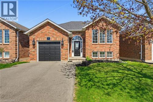 60 ST. PATRICK'S Drive  Brantford, ON N3T 6L4