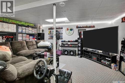 226 Davies Road, Saskatoon, SK - Indoor