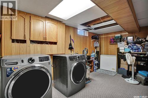226 Davies Road, Saskatoon, SK - Indoor Photo Showing Laundry Room