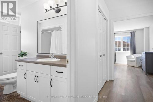 21 Pear Tree Avenue, St. Thomas, ON - Indoor Photo Showing Bathroom