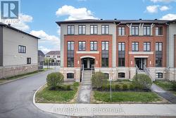 2342 ESPRIT DRIVE Ottawa, ON K4A 0T5
