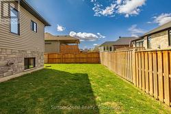 Fenced yard - 