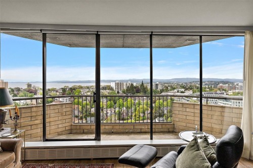 1503-620 Toronto St  Victoria, BC V8V 1P7