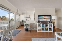 309-964 Heywood Ave Victoria, BC V8V 2Y5
