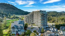 #711-2000 Hannington Rd Langford, BC V9B 6R6