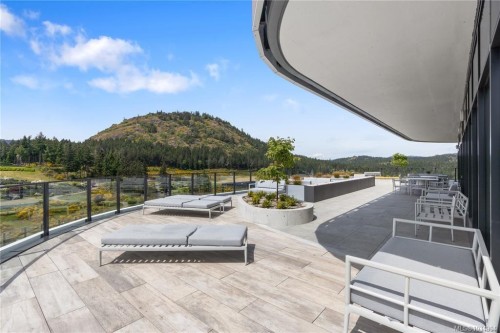 #711-2000 Hannington Rd, Langford, BC 