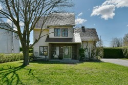 81 Rue Picard  L'Épiphanie, QC J5X 2R2