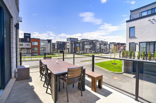 Terrasse - 24Z Av. Des Chênes, Candiac, QC - Outdoor With Exterior