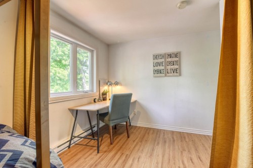 Bedroom - 15 Rue Alfred, Laval (Sainte-Rose), QC - Indoor Photo Showing Other Room