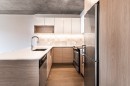 Kitchen - 1107-1375 Rue Des Bassins, Montréal (Le Sud-Ouest), QC  - Indoor Photo Showing Kitchen With Upgraded Kitchen 