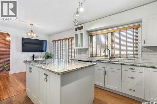 3708 Albert Street, Regina, SK - Indoor Photo Showing Kitchen With Upgraded Kitchen
