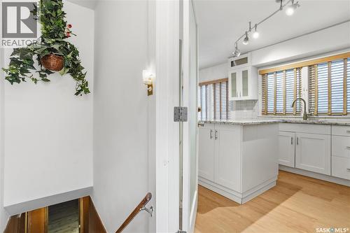 3708 Albert Street, Regina, SK - Indoor