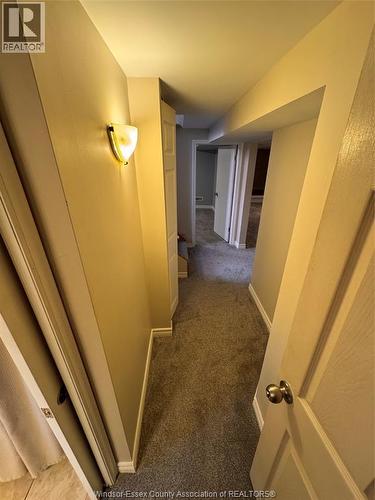 1527 Pierre, Windsor, ON - Indoor Photo Showing Other Room
