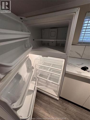 1527 Pierre, Windsor, ON - Indoor Photo Showing Other Room