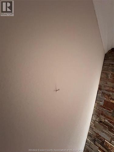 1527 Pierre, Windsor, ON - Indoor Photo Showing Other Room