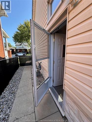 1527 Pierre, Windsor, ON - Outdoor With Exterior