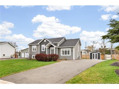 11 Darla Crt, Moncton, NB 