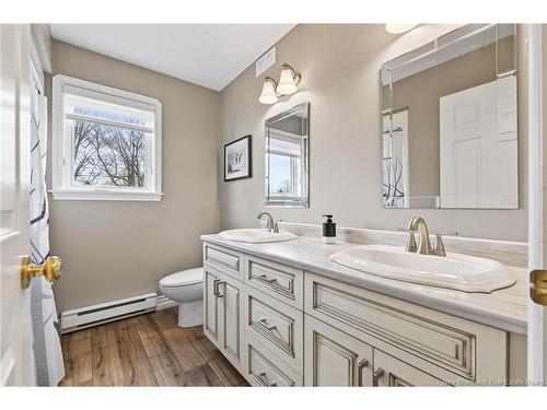 11 Darla Crt, Moncton, NB 