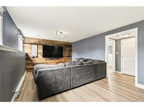 11 Darla Crt, Moncton, NB 