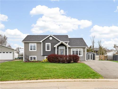 11 Darla Crt, Moncton, NB 