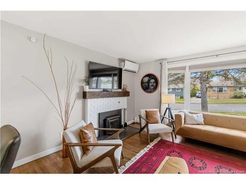 460 Dufferin St, Fredericton, NB 