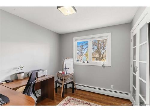 460 Dufferin St, Fredericton, NB 