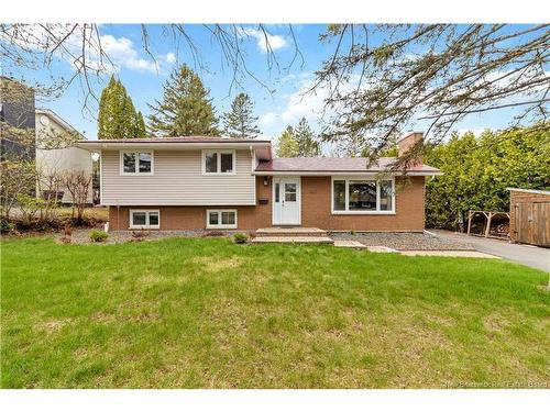 460 Dufferin St, Fredericton, NB 