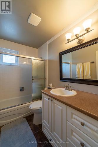 26 - 1 Paradise Boulevard, Ramara, ON - Indoor Photo Showing Bathroom