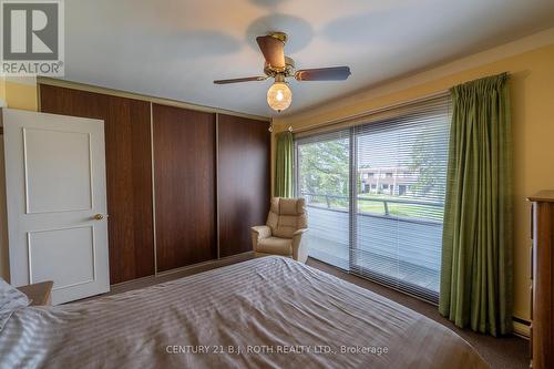 26 - 1 Paradise Boulevard, Ramara, ON - Indoor Photo Showing Bedroom