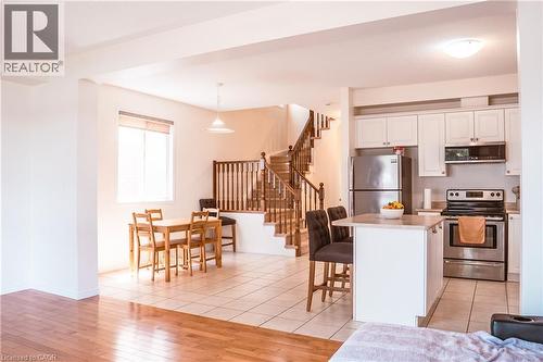 456 Beaumont Crescent, Kitchener, ON - Indoor Photo Showing Kitchen With Stainless Steel Kitchen