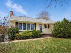 642 Loyalist CRT  Fredericton, NB E3B 3K9