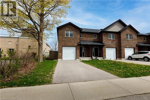 32 FREDERICK Street  Stratford, ON N5A 3V4