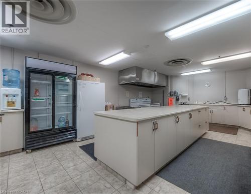 1414 King Street E Unit# 802, Kitchener, ON - Indoor Photo Showing Kitchen