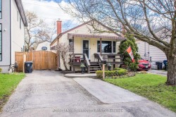 5 Acorn Avenue Toronto, ON M9B 3P7