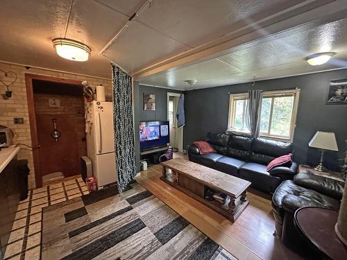 150 First Street, Nipigon, ON - Indoor Photo Showing Other Room