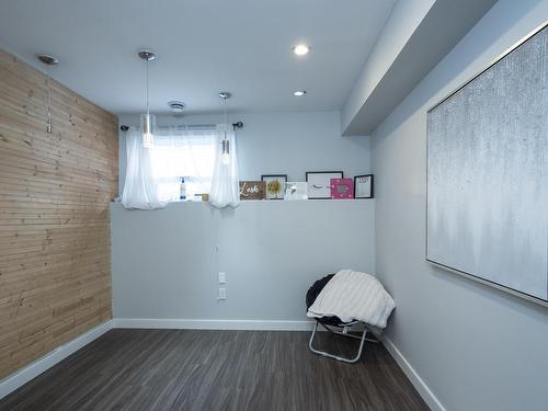 371 Cougar Crescent, Thunder Bay, ON - Indoor Photo Showing Other Room
