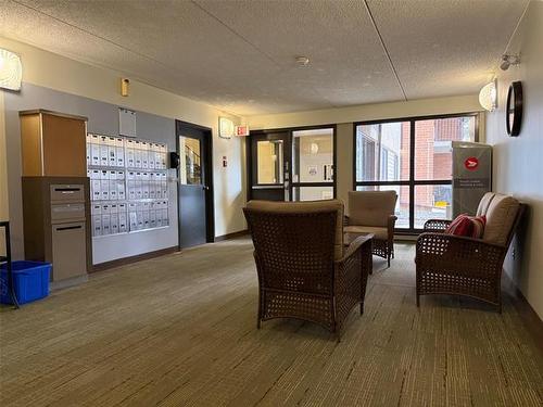 301-173 Watson St, Winnipeg, MB 